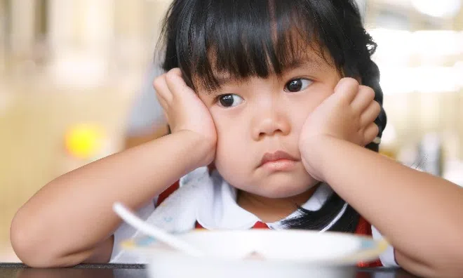 Giải pháp sữa tăng cân có chứa sữa non giúp bé tăng cân