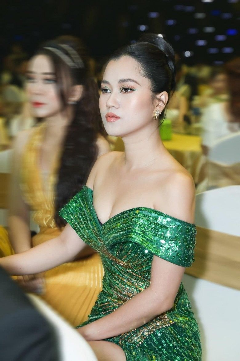 Những sao Việt mặc đẹp nhưng dễ dây nhàm chán | Tin tức Online