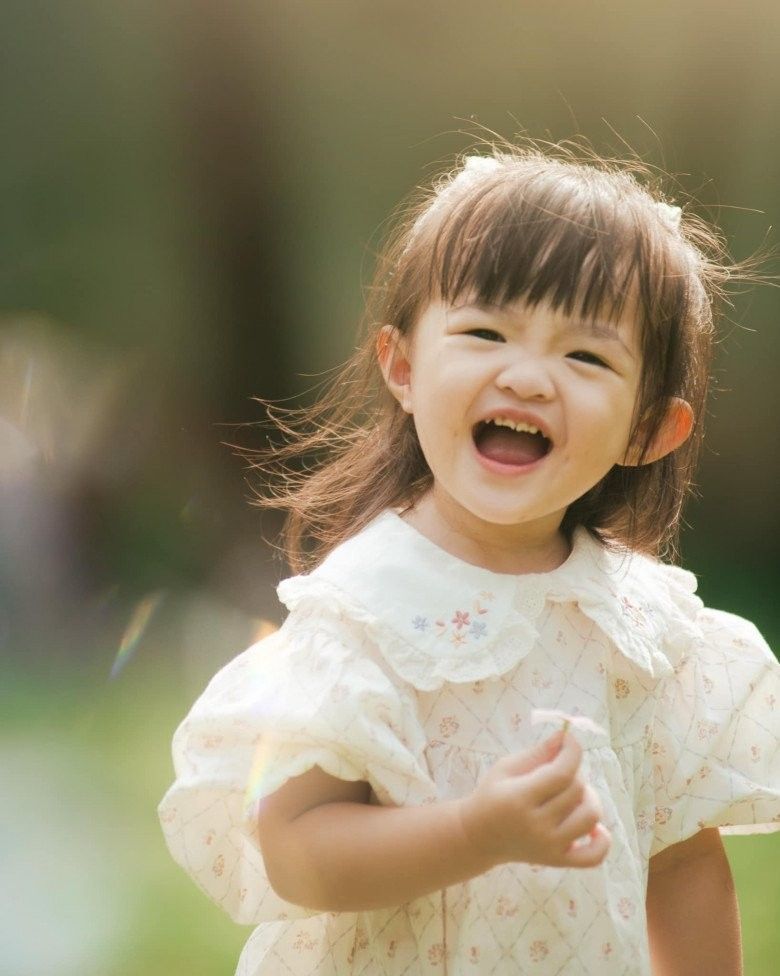 Tổng hợp hơn 82 chiếc váy vàng của đông nhi mới nhất  cdgdbentreeduvn