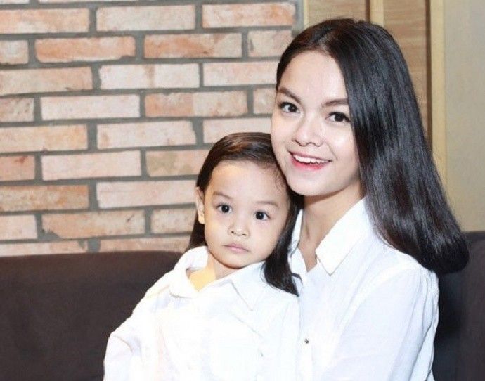 Phạm Quỳnh Anh Quang Huy đặt tên con gái mang ý nghĩa thông minh, trí tuệ, quả thật sau này ứng nghiệm