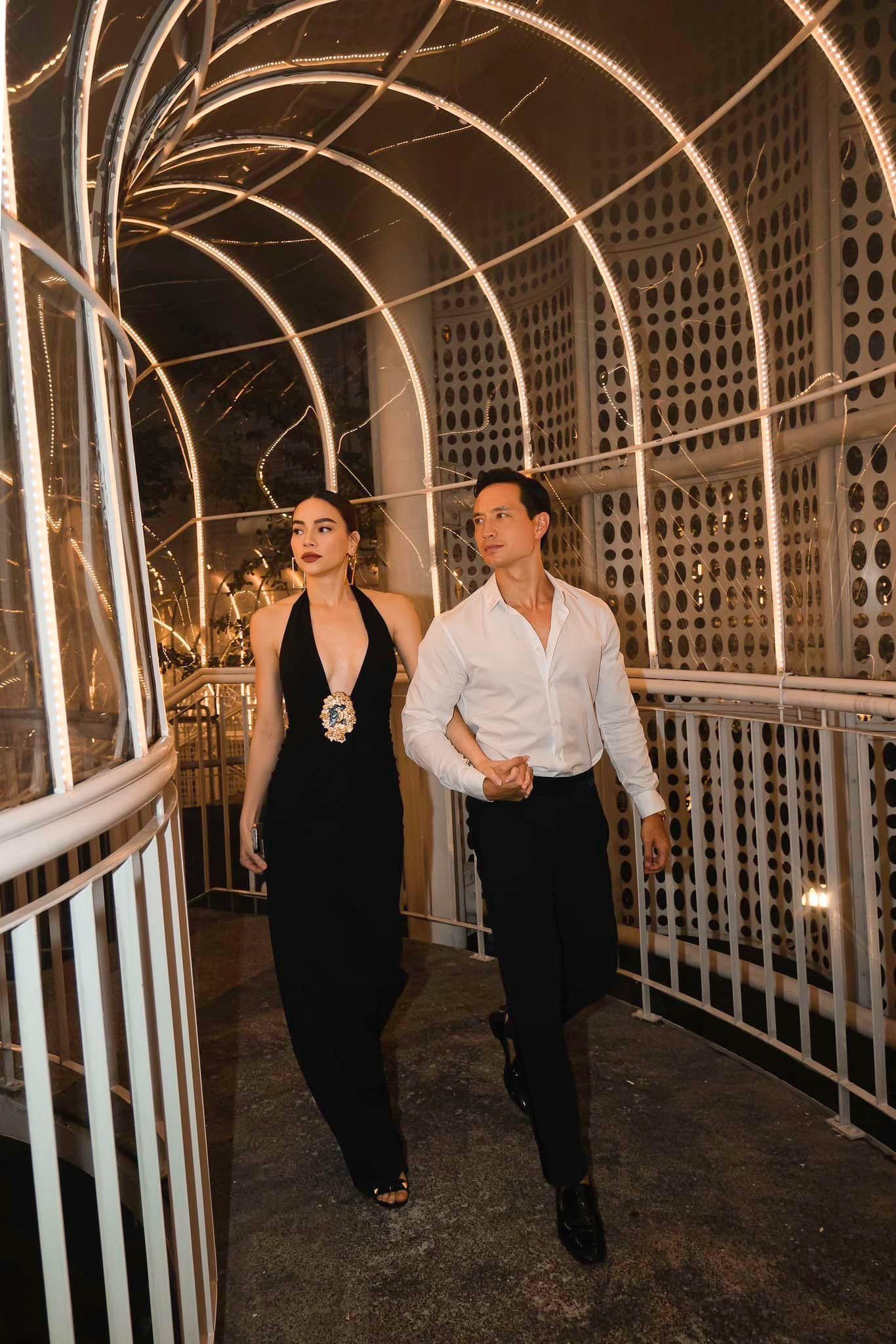 Kim Lý đặt tay lên lưng nữ đồng nghiệp của vợ, phản ứng của Hồ Ngọc Hà khiến dân tình xôn xao - ảnh 10