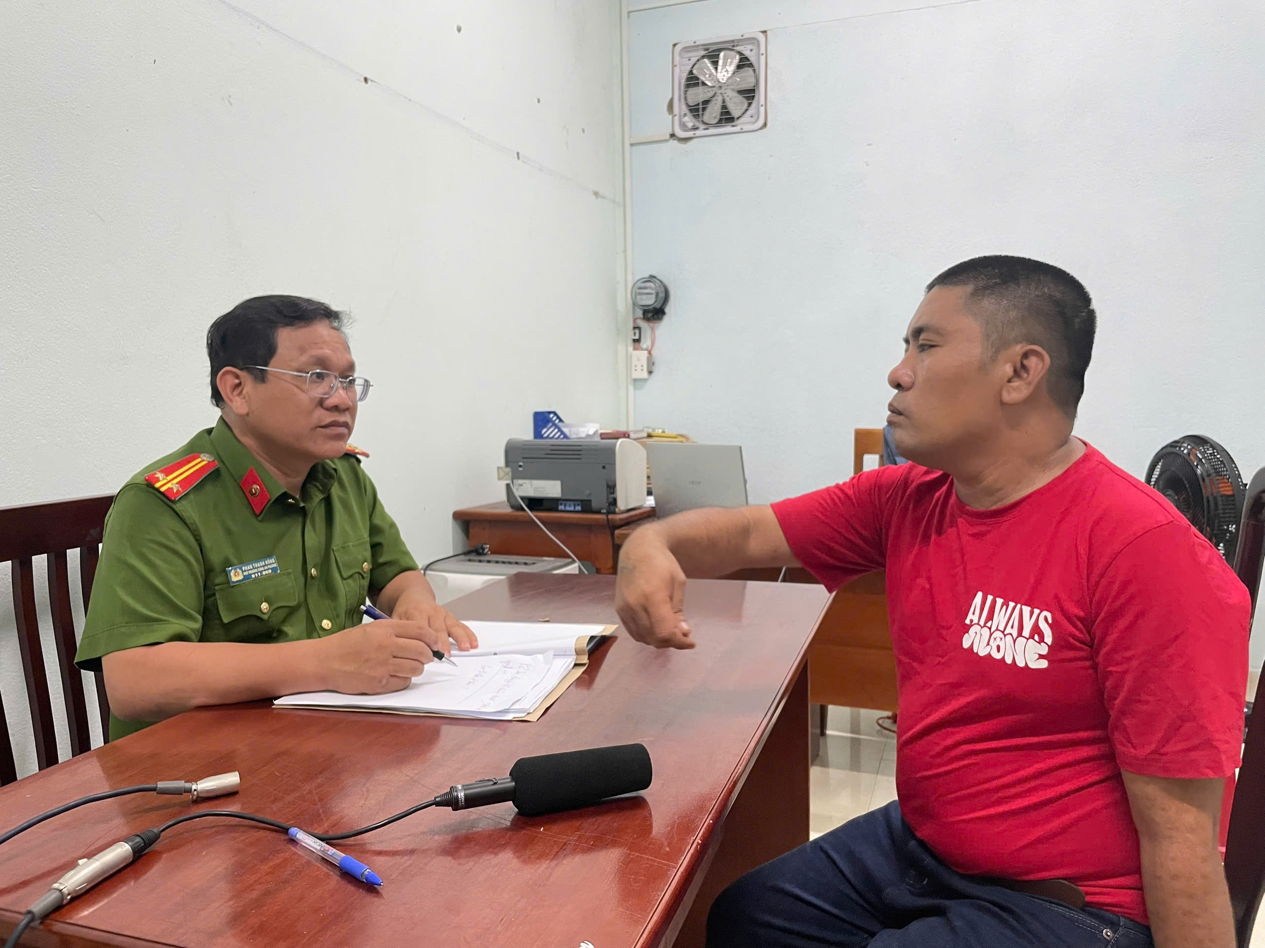 vu-tai-xe-xe-cong-nghe-o-da-nang-bi-tan-cong-cuop-xe-bat-giu-le-van-thanh-dspl-3-1778646373.png