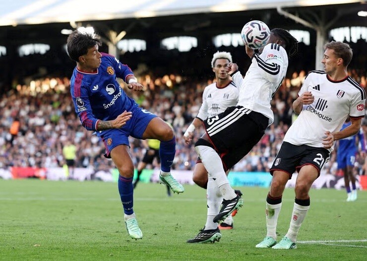 cong-bo-ban-ghi-am-var-vu-mu-bi-tu-choi-penalty-su-that-dang-sau-quyet-dinh-gay-tranh-cai-1-1789974363.jpg