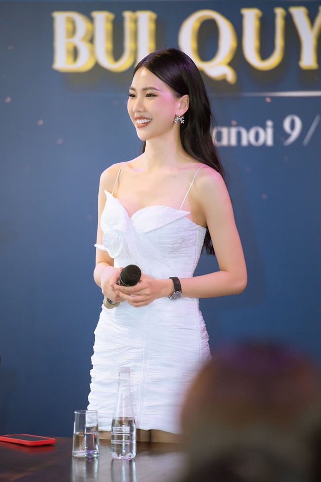 quan-quan-super-model-international-2022-bui-quynh-hoa-toi-khong-muon-phai-hoi-tiec-dieu-gi-19-1664268224.JPG