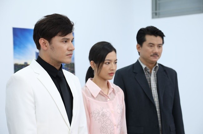 tinh-yeu-doi-lua-chuyen-tinh-oan-trai-ra-mat-vao-mua-valentine-1-1676283931.JPG