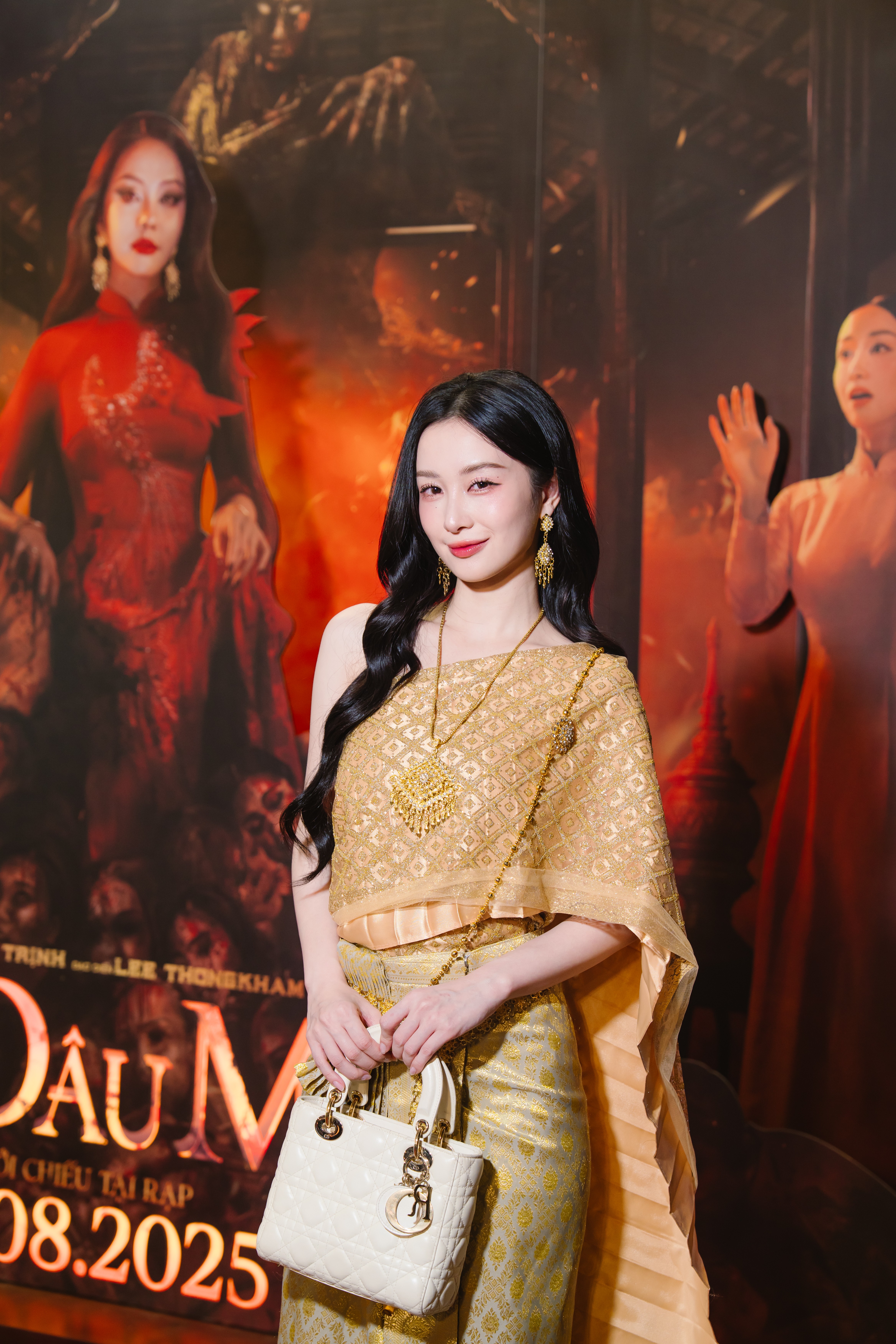 rima-thanh-vy-do-sac-cung-jun-vu-bat-mi-tham-vong-tro-thanh-dien-vien-quoc-te-2-1755129150.jpg