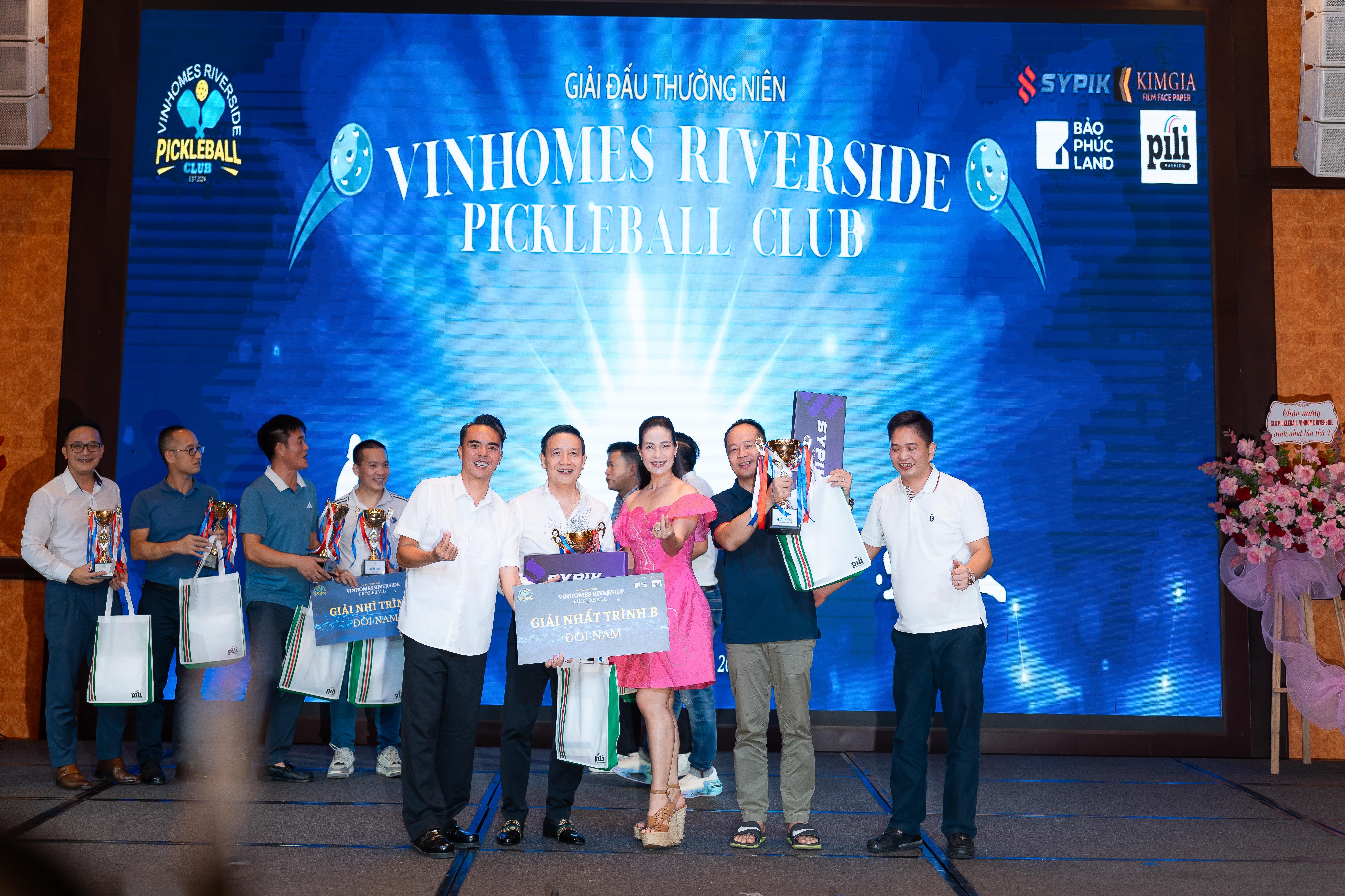 gala-810-1760500449.jpg