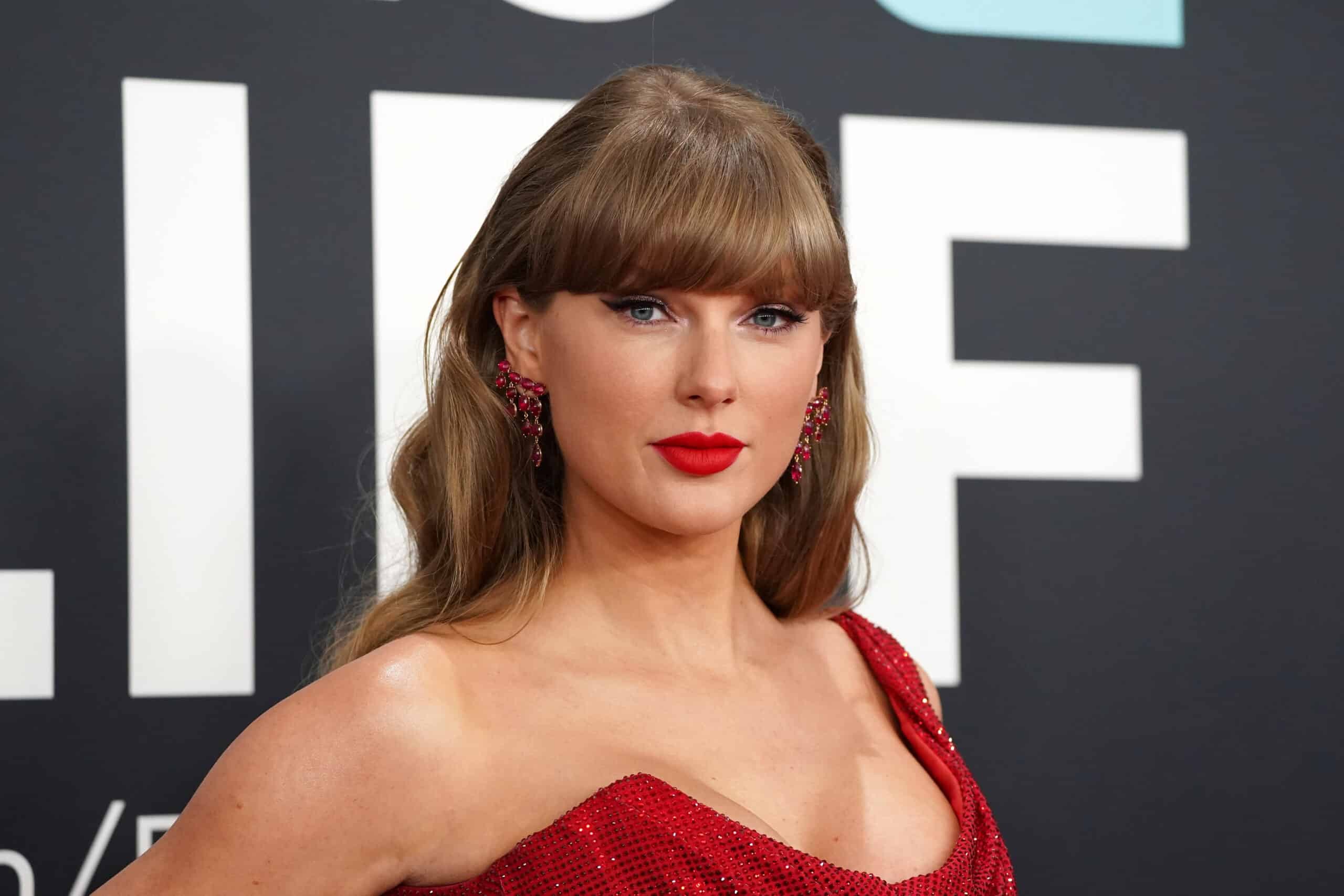 taylor-swift-1780643436.jpg