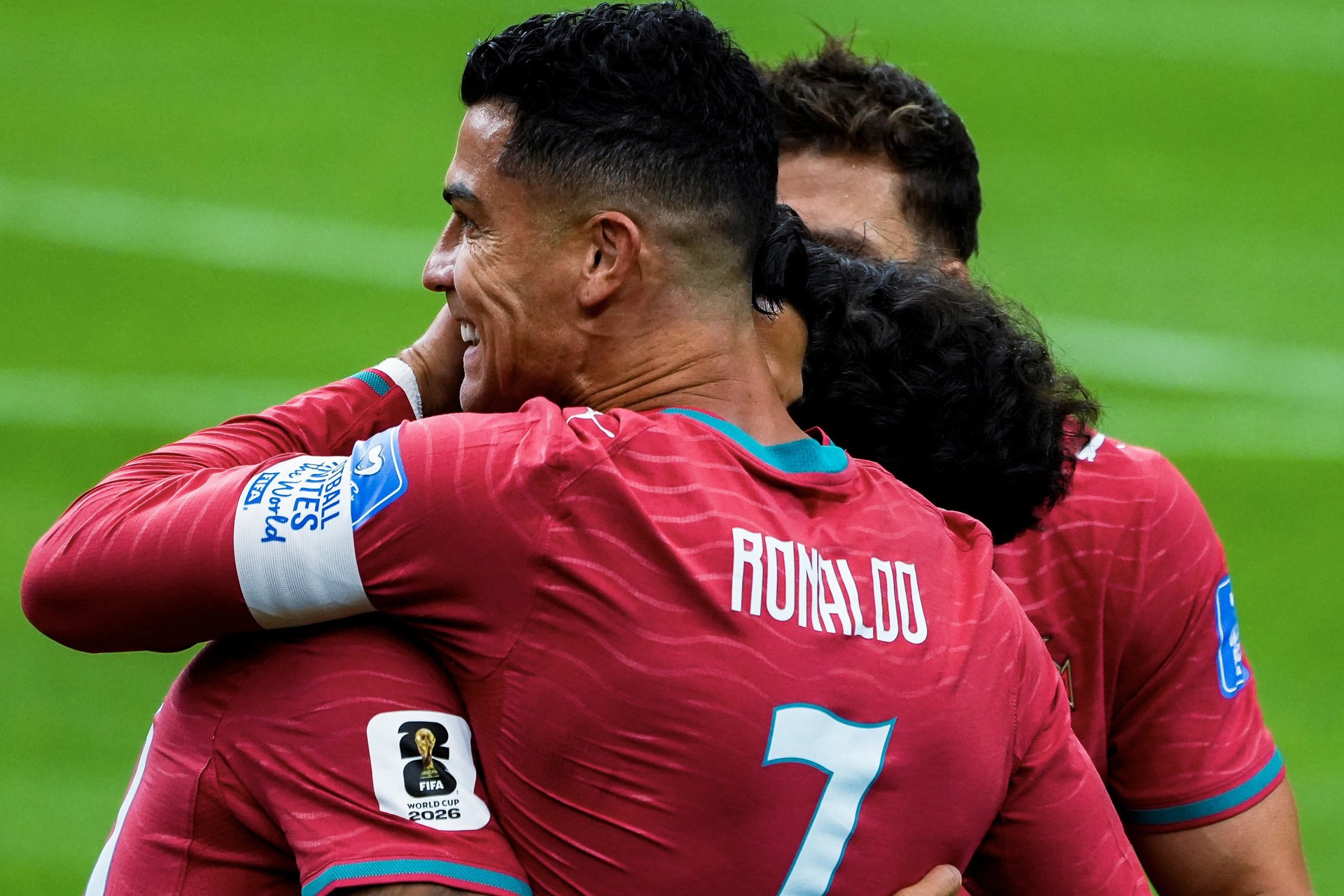 nhan-dinh-colombia-vs-bo-dao-nha-ronaldo-gap-kho-anh-1-1782538890.jpg