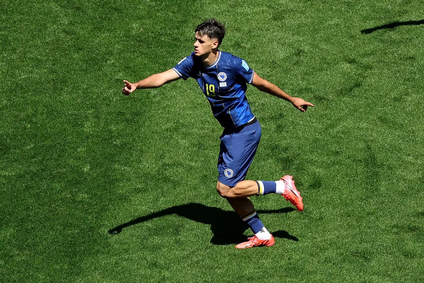 nhan-dinh-my-vs-bosnia-herzegovina-chu-nha-rong-cua-tien-sau-anh-2-1782905309.jpg