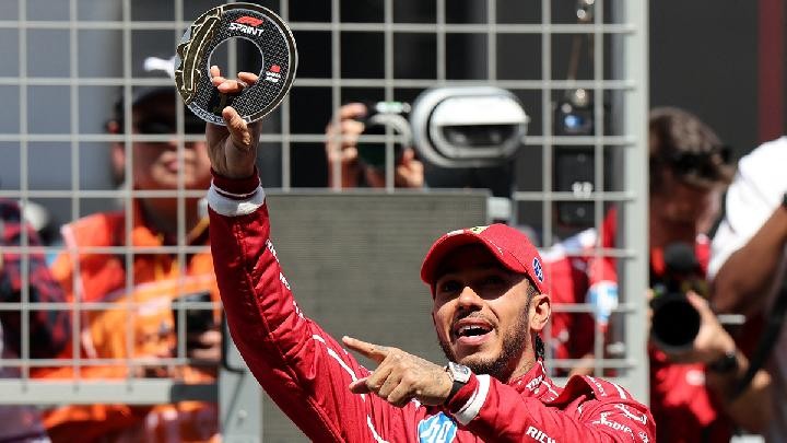 lewis-hamilton-1786351454.jpg
