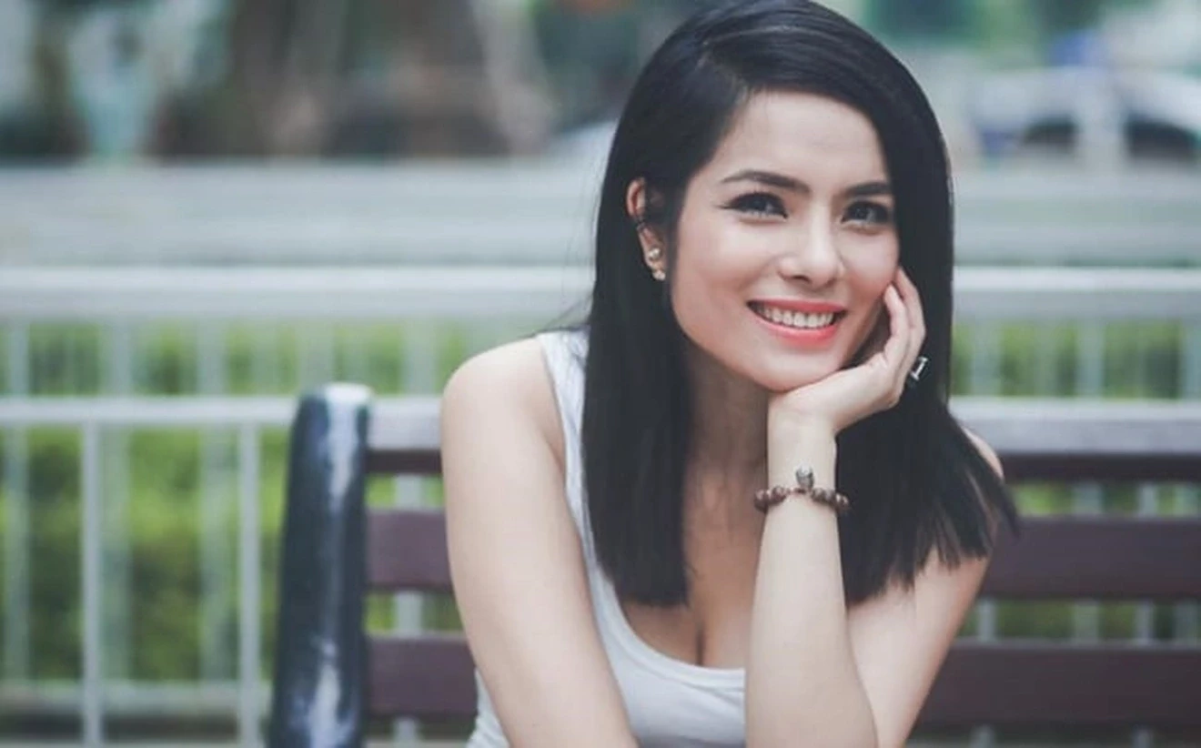 cuoc-song-hien-tai-cua-dien-vien-kieu-thanh-22phia-truoc-la-bau-troi22-sau-song-gio-phat-ngon-2-1786611330.webp