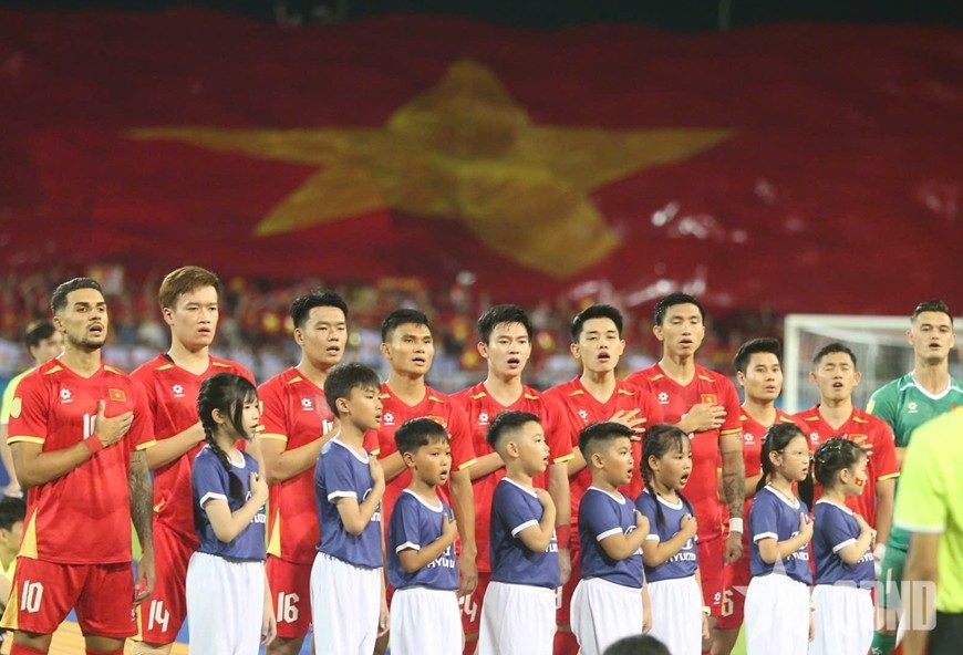 bao-indonesia-danh-gia-dt-viet-nam-cua-tren-thai-lan-nho-nghe-thuat-xoay-quan-cua-hlv-kim-sang-sik-2-1787300426.jpg