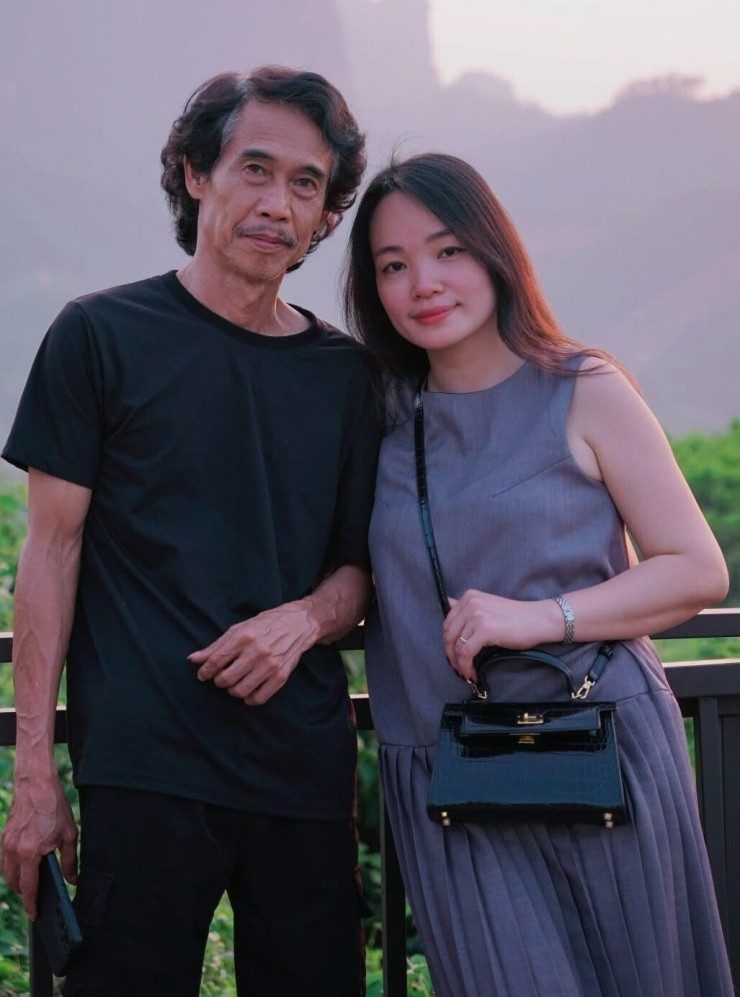 doi-tu-4-sao-nam-viet-lay-vo-kem-hang-chuc-tuoi-co-cap-lech-toi-37-tuoi-van-man-nong-4-1787302493.jpg