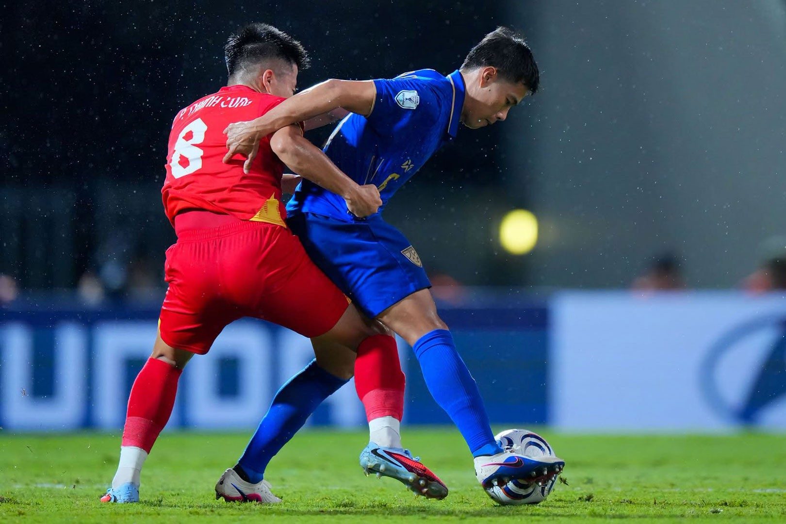 dai-chien-viet-nam-vs-thai-lan-o-chung-ket-asean-cup-2026-nghin-ngay-bat-bai-truoc-22voi-chien22-2-1787643192.jpg