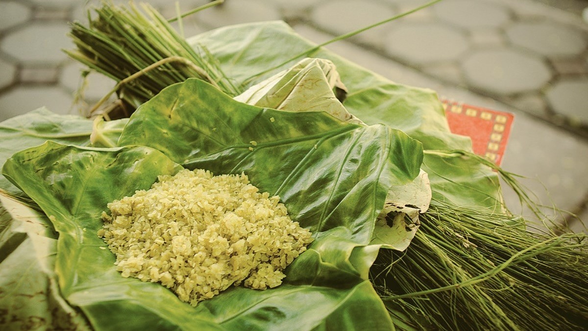 khong-chi-com-ma-day-la-loat-mon-an-ban-nhat-dinh-phai-thuong-thuc-khi-ha-noi-vao-thu