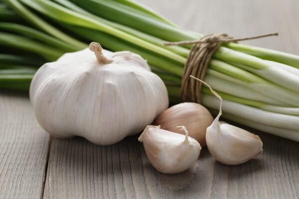 ask-niki-onions-and-garlic-600x400-1788593377.jpg
