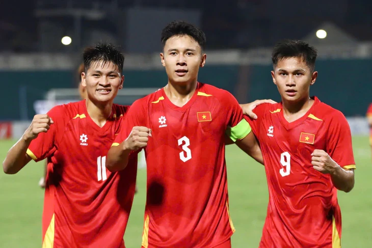 thua-nguoc-u20-iran-u20-viet-nam-khep-lai-vong-loai-chau-a-voi-vi-tri-cuoi-bang-1-1788753270.webp