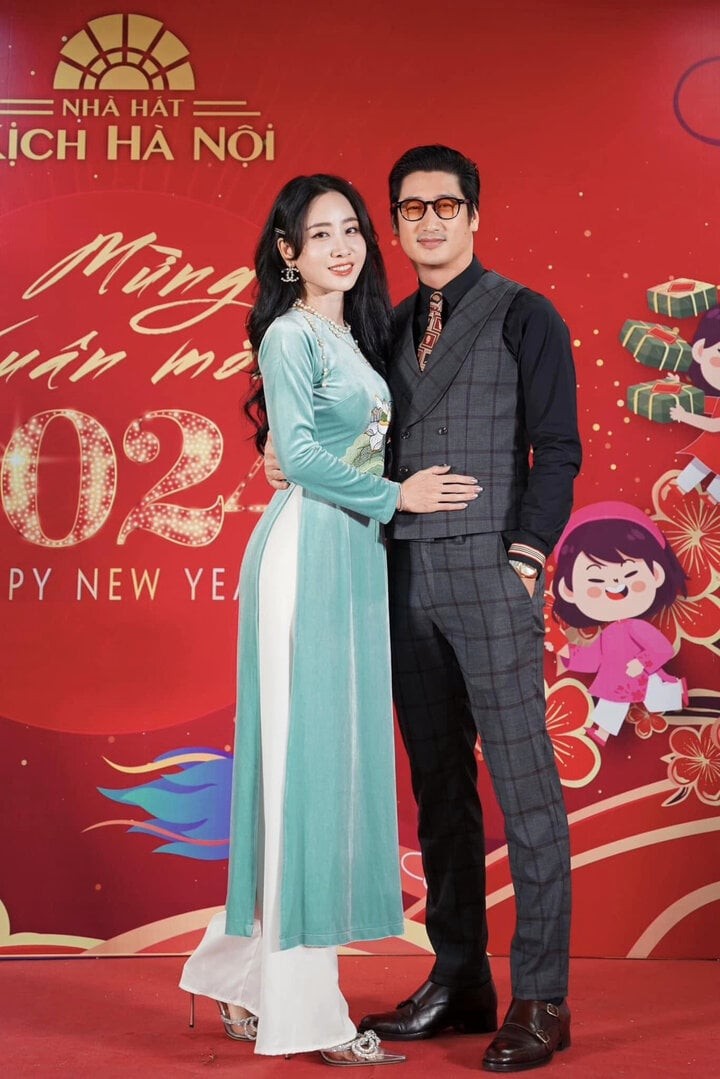 nsut-ngoc-quynh-cuoi-lan-ba-dem-truoc-ngay-vui-van-mat-ngu-vi-hoi-hop-1790222920.webp