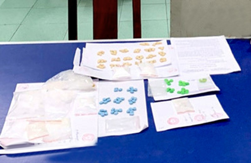 Đồng Nai: Bắt đối tượng mua bán ma túy dưới vỏ bọc chủ trại nuôi gà