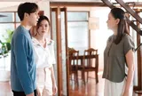 Mẹ chồng 56 tuổi yêu bạn trai 38 tuổi, chồng tôi đập bàn phản đối nhưng bà nói một câu khiến chúng tôi cứng họng