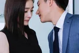 Cuối tuần chồng đi công tác, tôi được sếp đến nhà đưa tiền lúc nửa đêm kèm lời thỉnh cầu