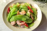 Cây này tưởng chỉ ăn lá, ai ngờ thân cũng cực ngon, canxi gấp 36 lần canh xương hầm, đem nấu kiểu này vừa ngon lại bổ