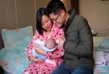 Vợ đẹp bỗng rủ đẻ thêm sau nhiều năm “kế hoạch”, ngày đứa trẻ chào đời, người chồng biết mình đã bị lừa