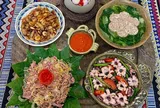Mẹ đảm Quảng Ninh bận đến mấy vẫn vào bếp, nấu bữa nào con trai cũng khen "chuẩn cơm mẹ nấu"