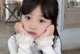 Mẹ đặt tên cho con gái là Lê Chiêu Đệ, nhân viên sửa thành tên khác cực hay, đứa trẻ giờ xinh xắn, học rất giỏi