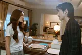 Vợ không để tôi lấy tiền cho anh trai vay nhưng lại âm thầm gửi cả chục triệu về nhà ngoại mỗi tháng