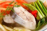 Loại cá bình dân nhưng omega-3 giàu ngang cá hồi, thịt vừa thơm vừa ngọt bé nào cũng mê