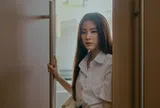 Mẹ kế không cho tôi về nhà dịp nghỉ hè, tôi lén về rồi đỏ mắt với cảnh trong nhà