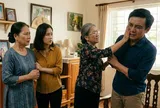 Biếu bà thông gia 10 triệu/tháng vì chăm cháu nhưng bà ném thẳng, nghe con dâu nói sự thật, tôi mắng con trai