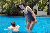 Mẹ Hà Nội tìm giúp việc trả lương cao, sáng chăm trẻ, chiều dắt thú cưng đi dạo, nghỉ báo trước 1 tháng gây tranh cãi