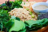 Một loại cây ở Việt Nam có rất nhiều, trồng trước nhà giúp hút tài lộc, dùng làm rau và thuốc tốt cho sức khỏe