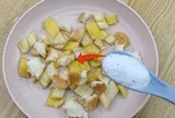 Người thông minh thường trộn vỏ chuối với bột giặt rồi đặt ở góc phòng, tôi làm theo, sau một đêm phải kinh ngạc