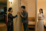 Đêm tân hôn, mẹ chồng liên tục đập cửa kêu đau, 1 tháng sau tôi phát hiện sự thật rồi lập tức ly hôn