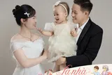 Cặp vợ chồng đón con yêu nhờ phép màu y học, hạnh phúc bên gia đình đúng nghĩa sau 7 năm dài "tìm con"
