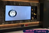 Tại sao ngày càng nhiều gia đình từ bỏ bức tường TV? Thiết kế kiểu này vừa tiết kiệm vừa tiện dụng