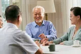 Tuổi xế chiều đừng tùy tiện "than nghèo, kể khổ" trước mặt mọi người kẻo rước họa, người thông minh chỉ nói 3 câu ngắn này!