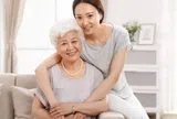 Về già, khi không thể tự chăm sóc bản thân, tôi làm thế này, con cái vừa gần gũi mà cuộc sống thư thái