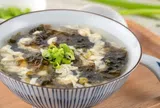 Trứng nấu canh với rau này canxi tăng nhiều lần, cực tốt cho xương chân tay chắc khỏe, ăn còn ngon mát