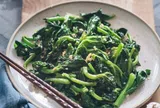 Loại cây tưởng trồng chỉ để lấy hạt hóa ra ngọn ăn rất ngon, dưỡng gan, thải độc, gặp thì mua ngay kẻo phí