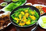 Loại rau “nhỏ mà có võ” dù dùng ít nhưng nhiều tác dụng, phòng bệnh cực tốt, giá chỉ từ 5.000 đồng/mớ