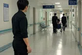 Mải chăm em bồ xinh đẹp bị ốm mà bỏ bê vợ bầu, tôi tái mặt khi thấy đại gia đưa vợ đi đẻ