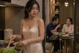 Cuối tuần đi ra mắt, vừa bưng mâm cơm lên nghe bố mẹ bạn trai nói, gái quê "bỏ chạy" dù tiếc biệt thự thành phố