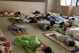 Hiệu trưởng khoe cảnh ngủ trưa kỳ lạ của học sinh tiểu học, phụ huynh tấm tắc khen