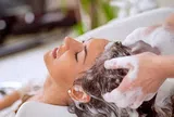 Việc đơn giản như gội đầu nhiều người cũng mắc sai lầm dễ gây hàng loạt nguy cơ, thậm chí là đột tử