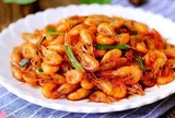 Rang tôm càng cầu kỳ càng mất ngon, chỉ cho 2 thứ này tôm luôn có màu đỏ đẹp lại cực giòn, vừa vị